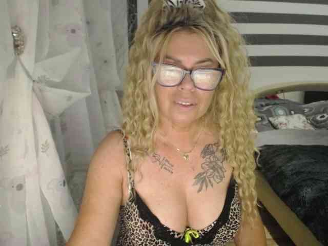 ArianeSexy webcam