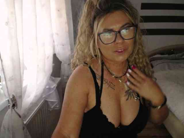 Model: ArianeSexy