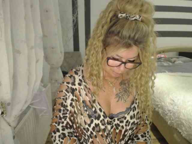 ArianeSexy webcam