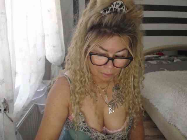 ArianeSexy webcam