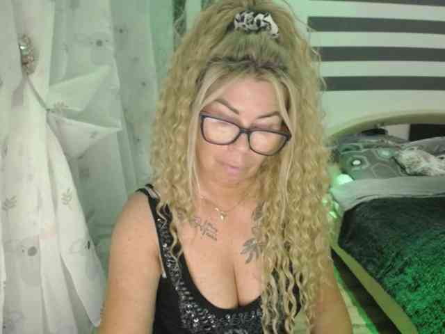ArianeSexy webcam