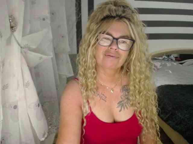 Model: ArianeSexy