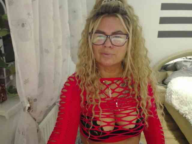 Model: ArianeSexy