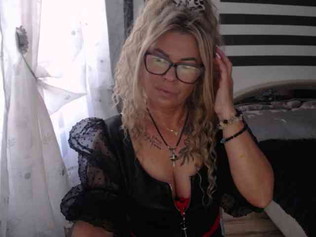 ArianeSexy webcam