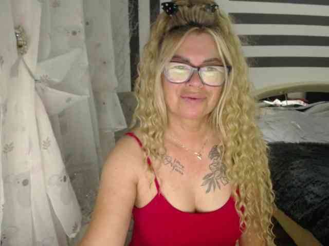 Model: ArianeSexy