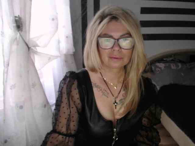 ArianeSexy webcam