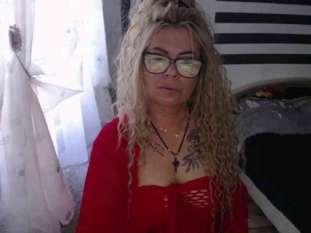 Model: ArianeSexy