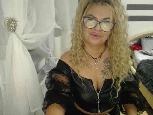 ArianeSexy webcam