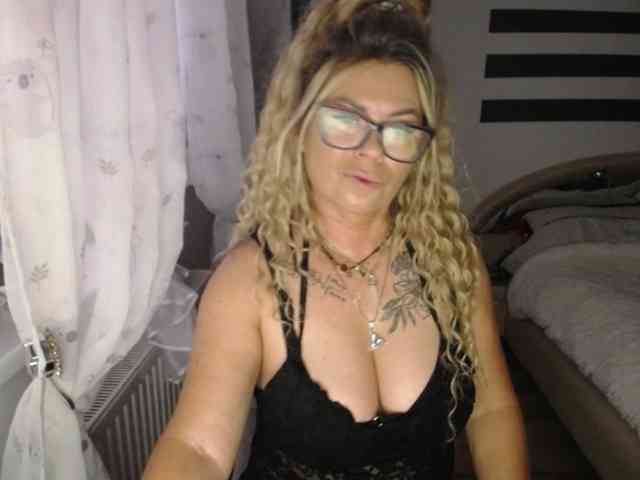 ArianeSexy webcam