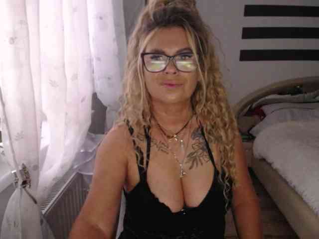 ArianeSexy webcam