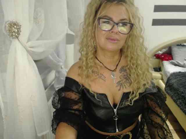 ArianeSexy webcam