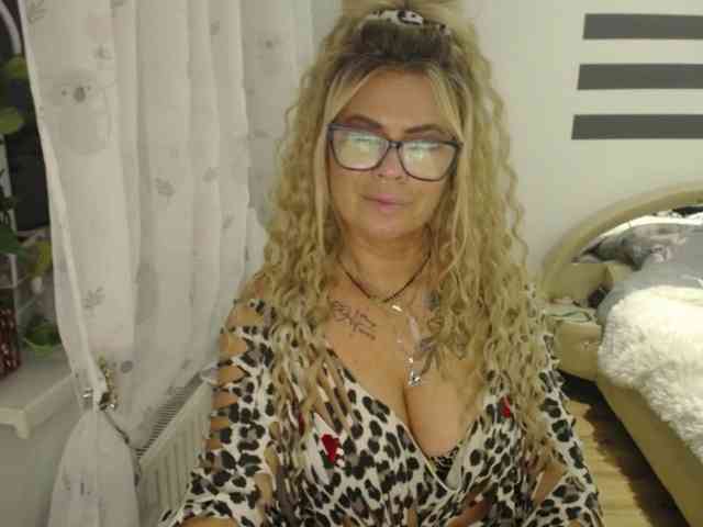 ArianeSexy webcam