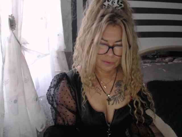 ArianeSexy webcam