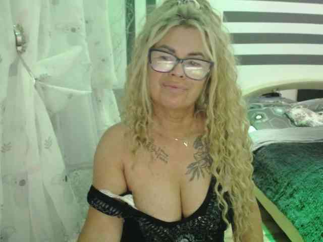 ArianeSexy webcam