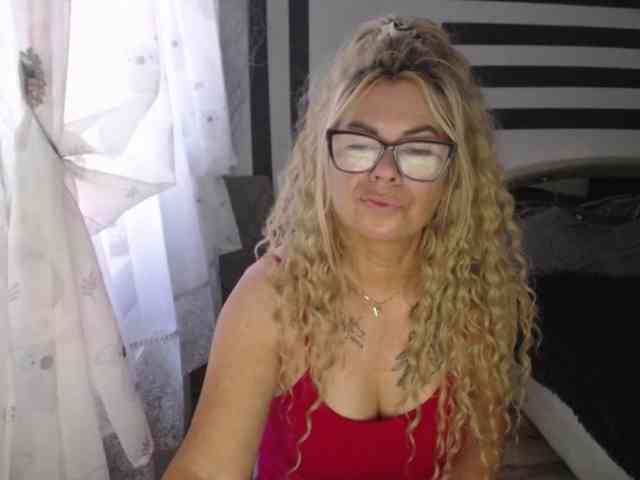 ArianeSexy webcam