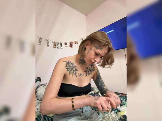 Lil Lu live cam