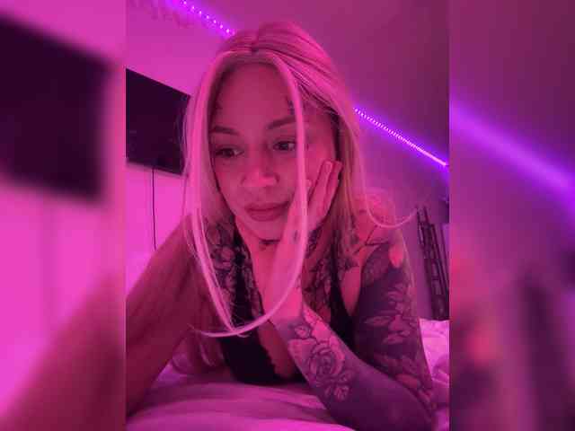 Lil_Lu webcam