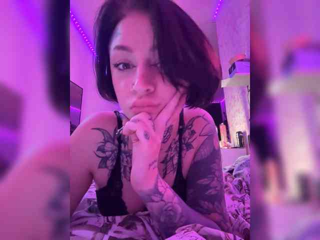 Lil_Lu webcam