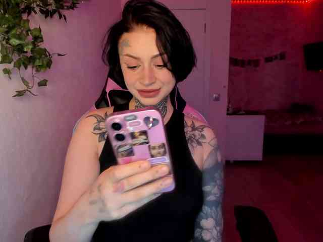 Lil_Lu webcam