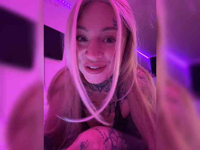 Lil_Lu webcam