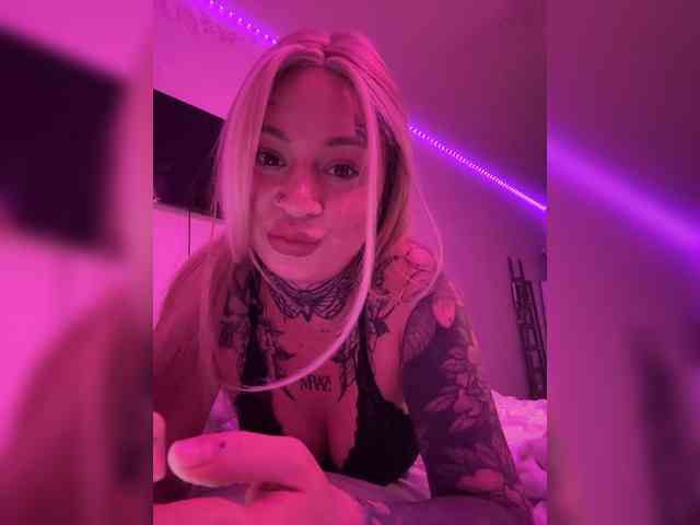 Lil_Lu webcam