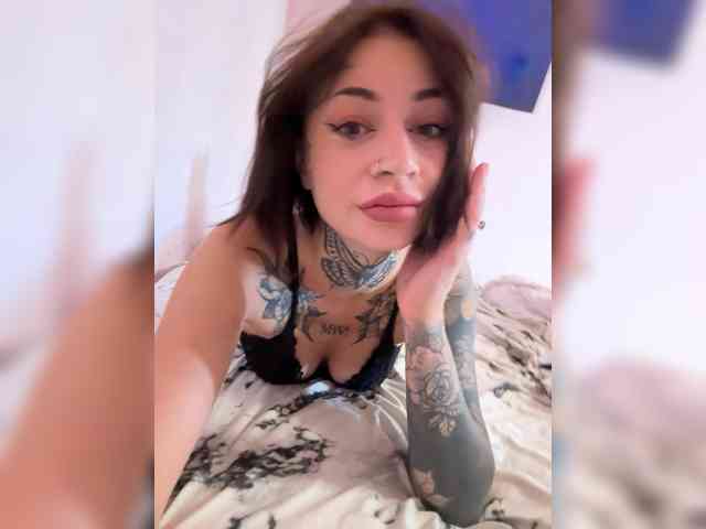 Lil_Lu webcam