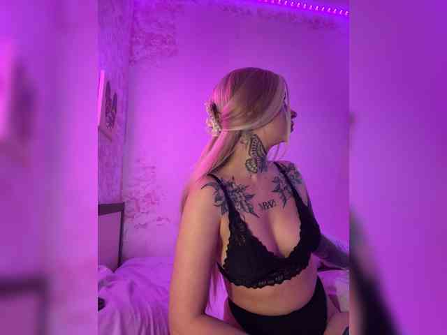 Lil_Lu webcam