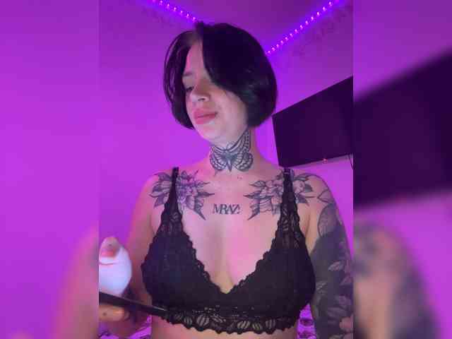 Lil_Lu webcam