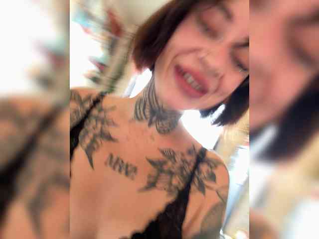 Lil_Lu webcam