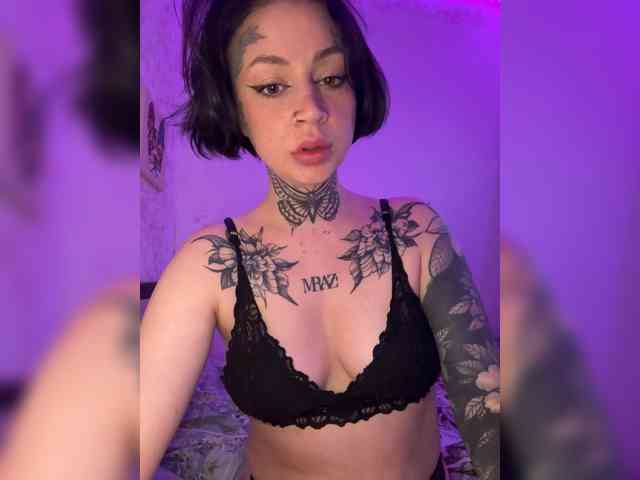 Lil_Lu webcam