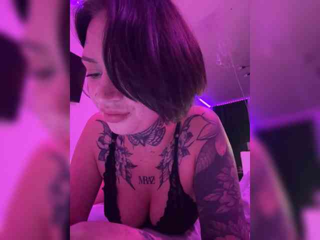 Lil_Lu webcam