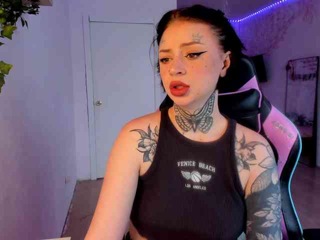 Lil_Lu webcam