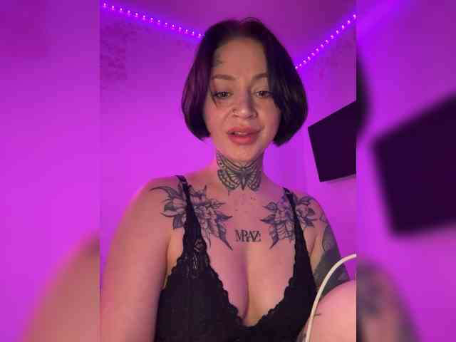 Lil_Lu webcam