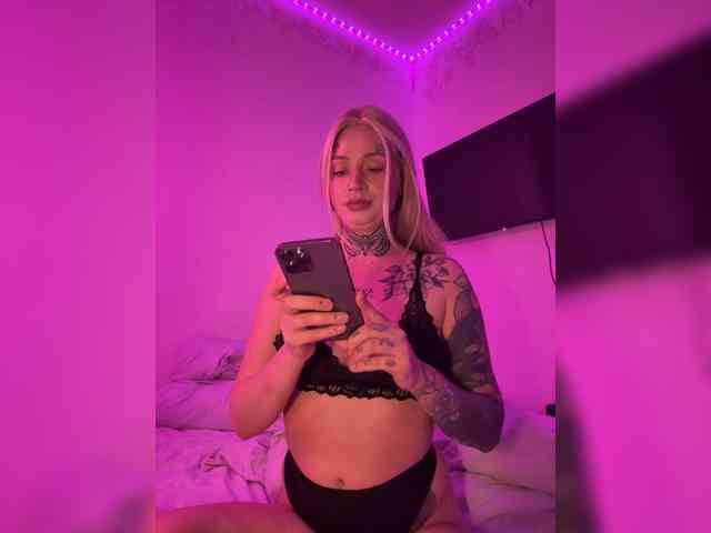 Lil_Lu webcam