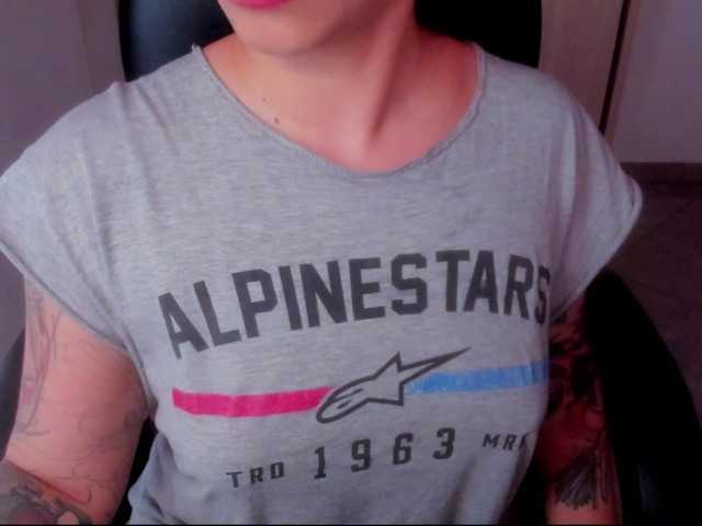 stanovleniye live cam on BongaCams