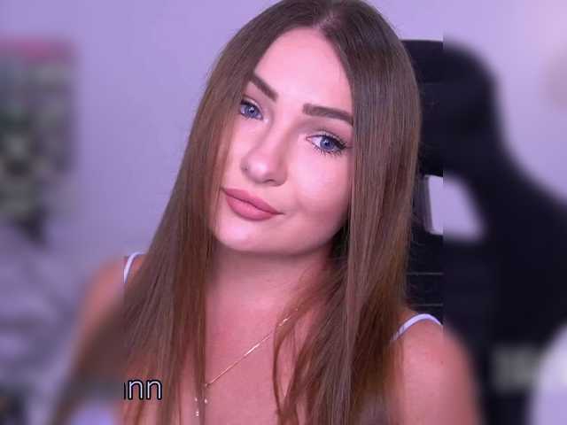 kriss-kisa live cam on BongaCams