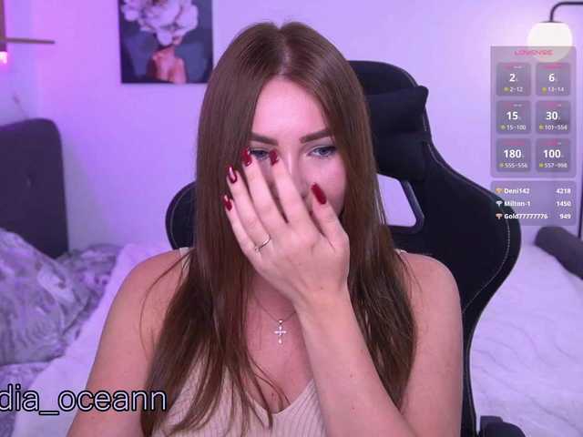 kriss-kisa Nude Live Sex Shows