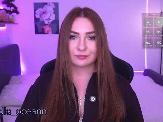 kriss-kisa live cam on BongaCams