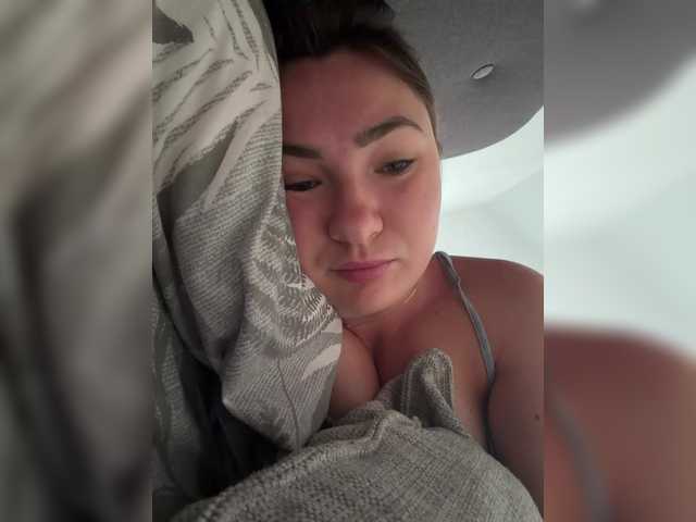 kriss-kisa live cam on BongaCams