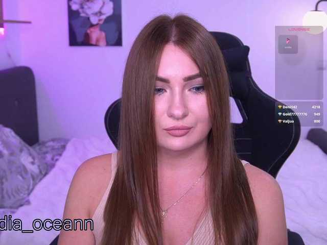 kriss-kisa live cam on BongaCams