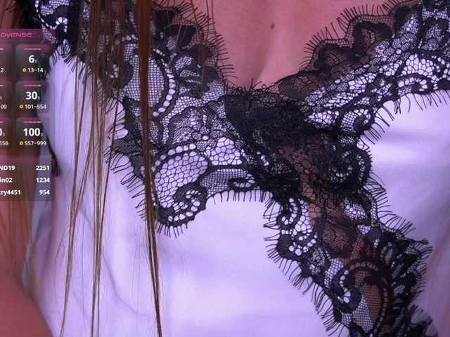 kriss-kisa live webcam show