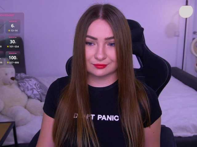kriss-kisa live cam on BongaCams