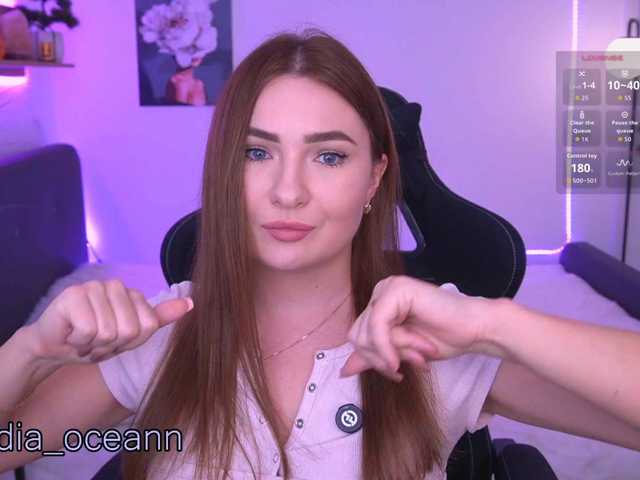 kriss-kisa live cam on BongaCams