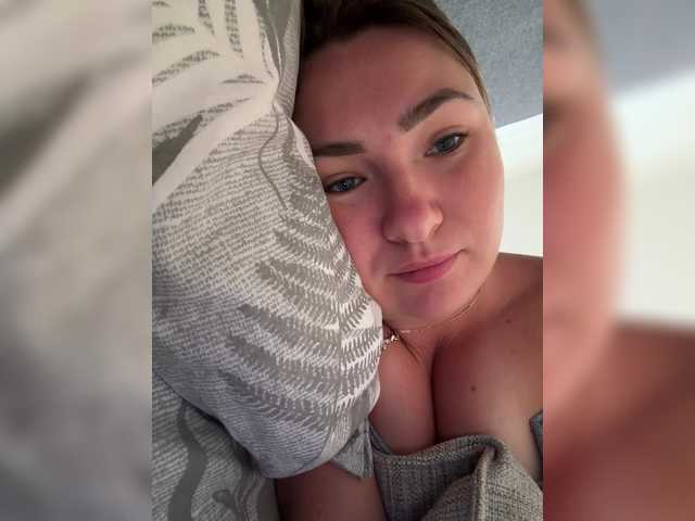 kriss-kisa live cam on BongaCams