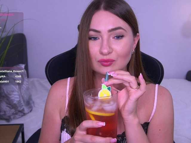 kriss-kisa live webcam show