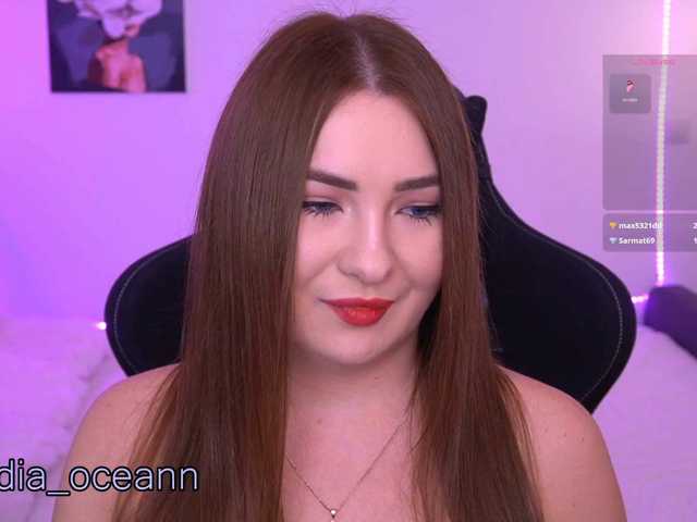 kriss-kisa live cam on BongaCams
