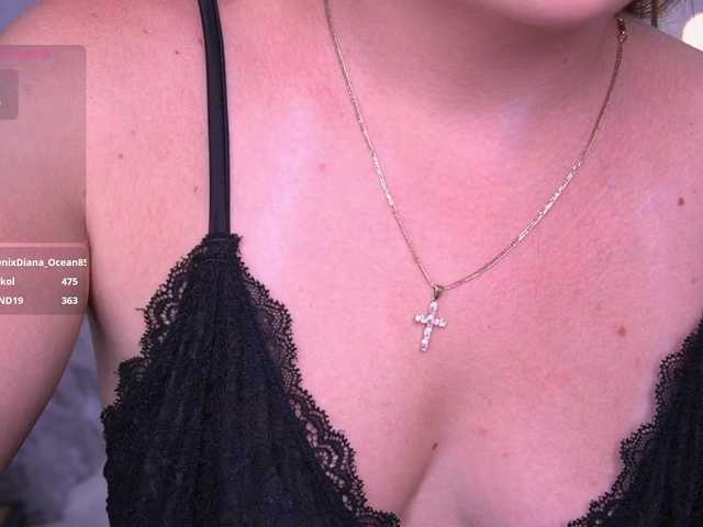 kriss-kisa live cam on BongaCams