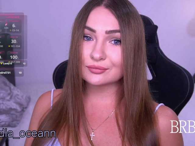 kriss-kisa live cam on BongaCams