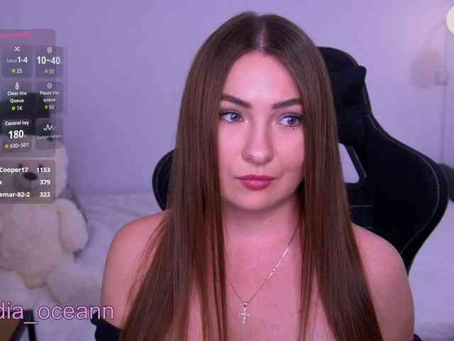 kriss-kisa Sex Cam Show