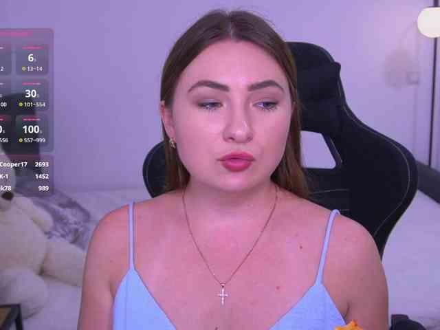 kriss-kisa Sex Cam Show